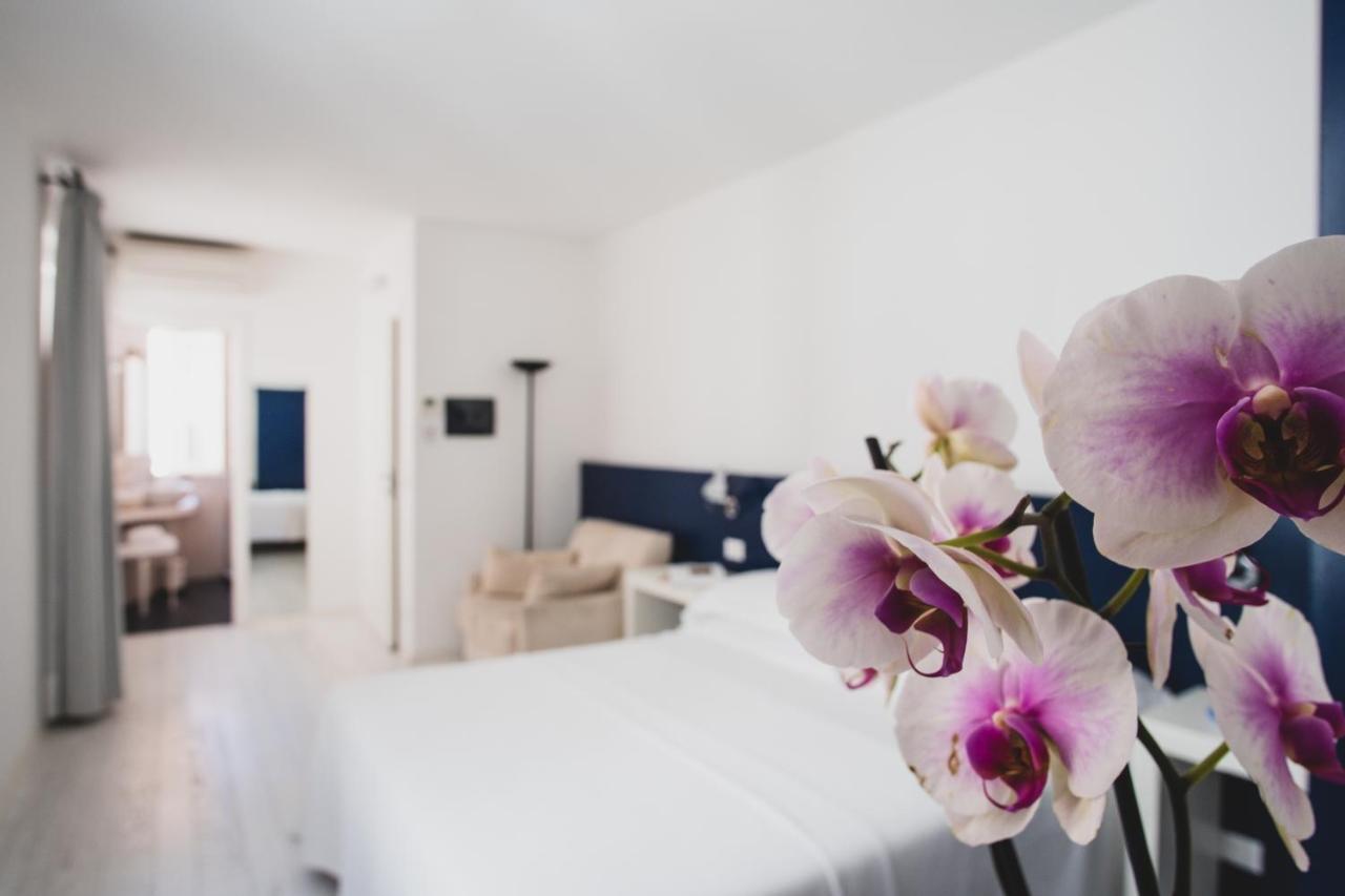 Casa Fola - City Centre Rooms เวโรนา ภายนอก รูปภาพ