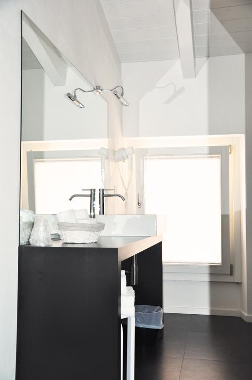 Casa Fola - City Centre Rooms เวโรนา ห้อง รูปภาพ